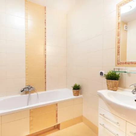 Apartamento Vacationclub - Osiedle Podgorze 1b Apartament 7 *